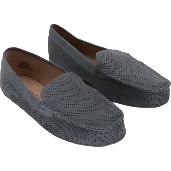 Journee Collection Women's Grey Moc Loafer, Comfort Shoes Size 6.5M - Picture 4 of 6